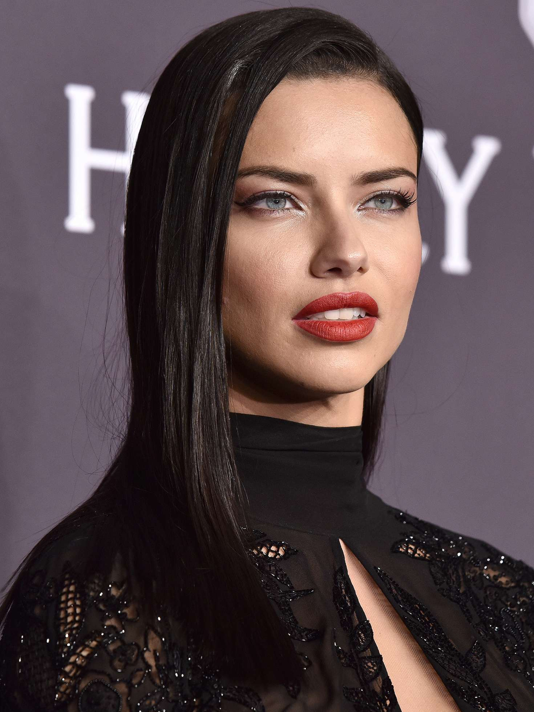 Adriana Lima Bio M Dzieci Wiek Wysoko cie ka Kariery 