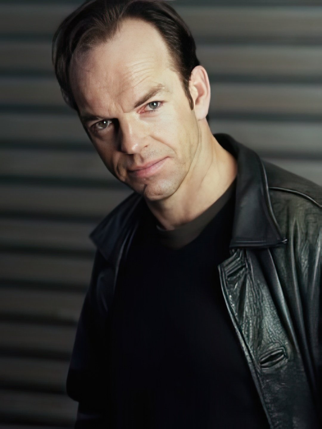 Hugo Weaving