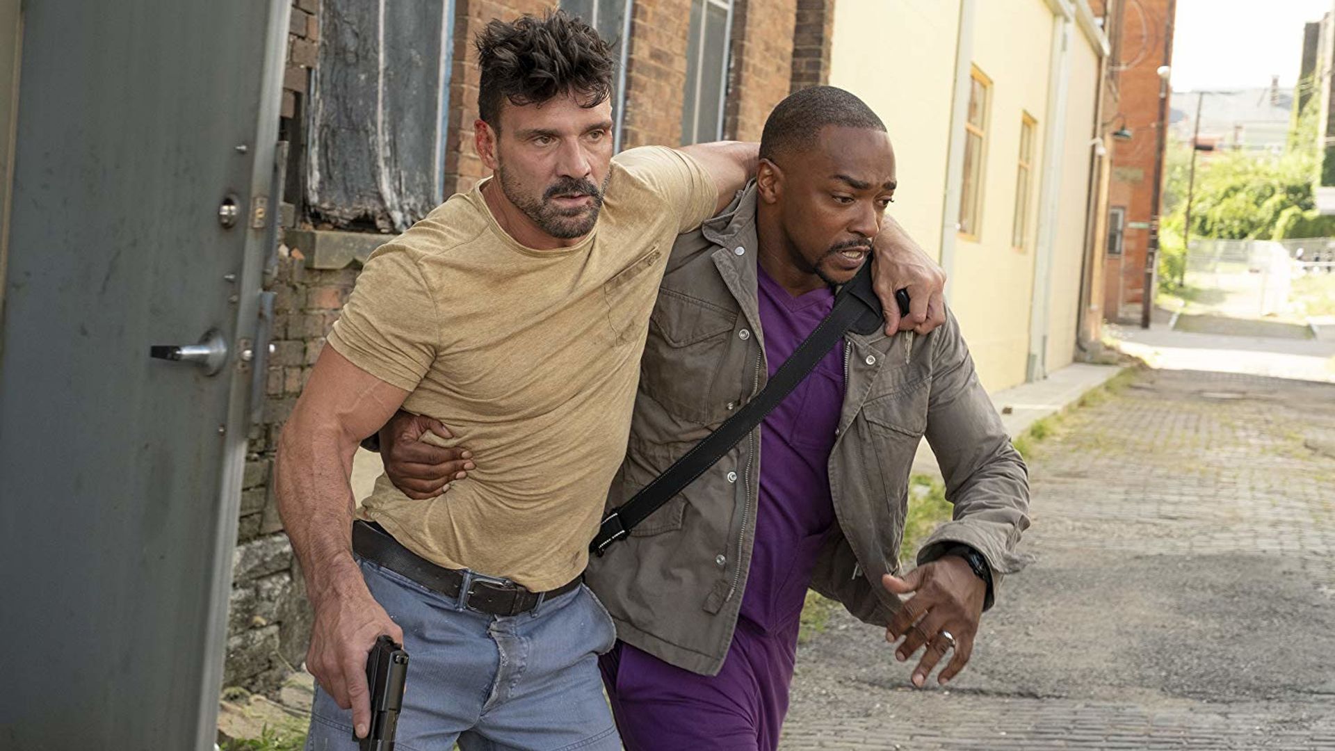 Frank Grillo w filmie “Point Blank”