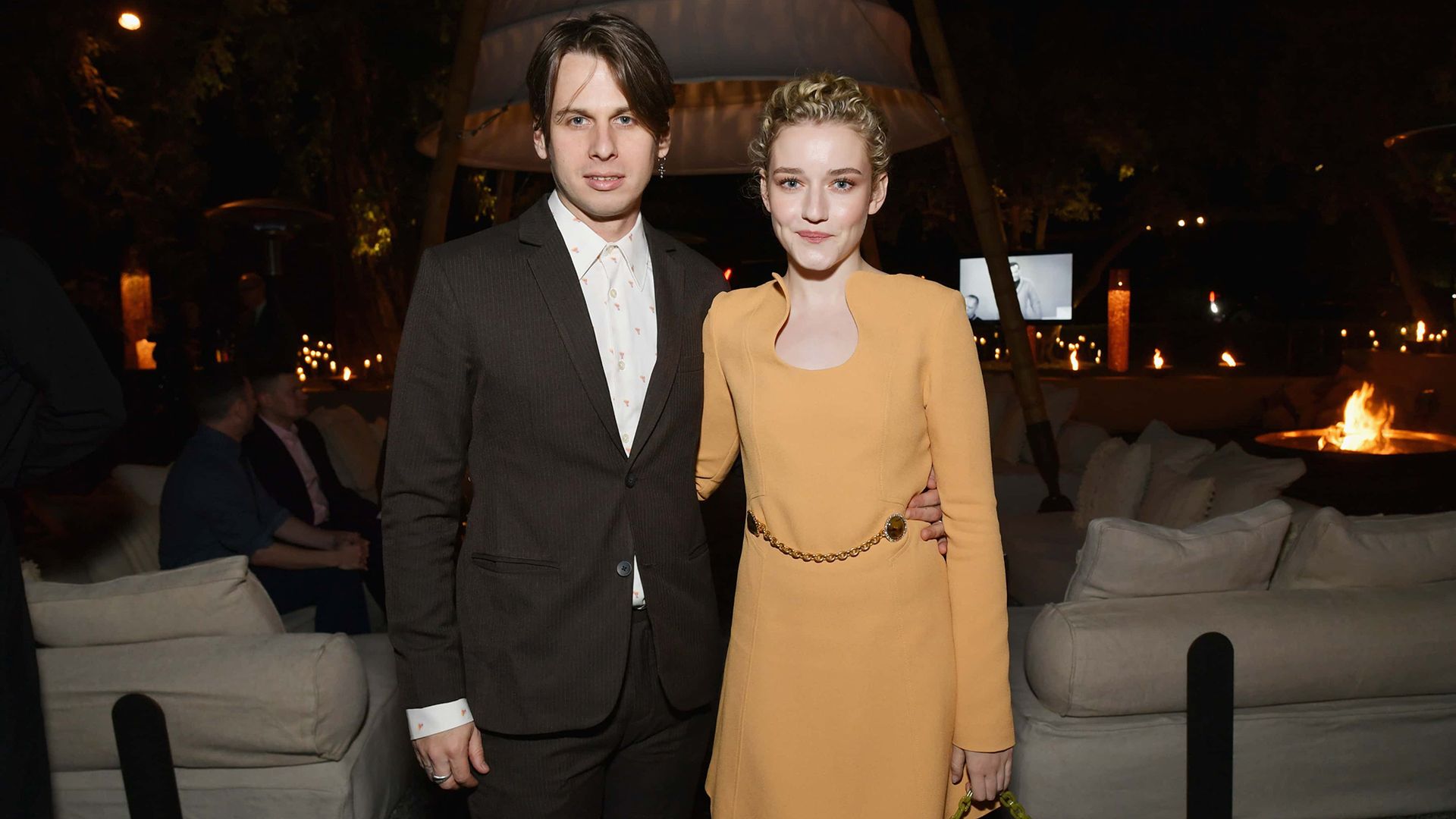 Julia Garner i jej mąż Mark Foster