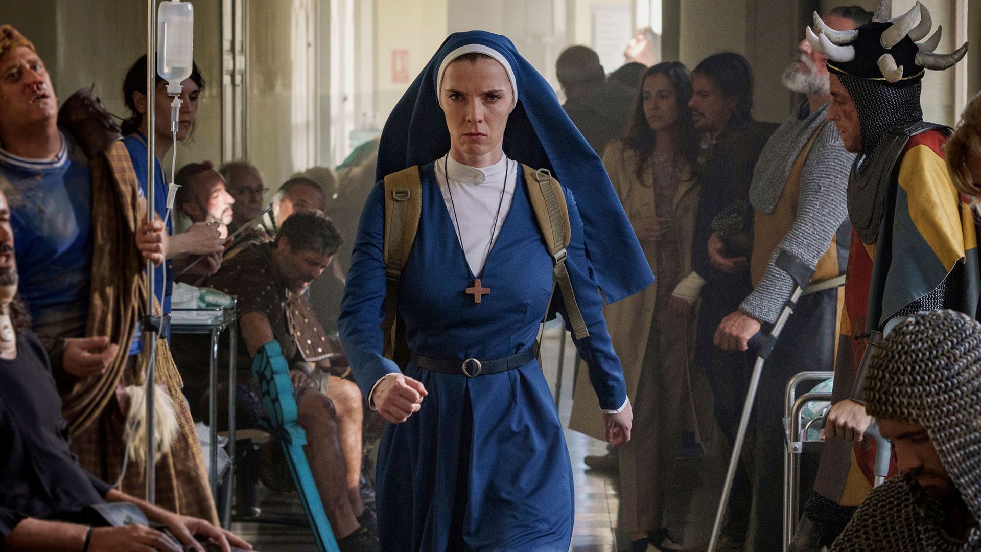 Betty Gilpin w serialu 'Mrs. Davis'