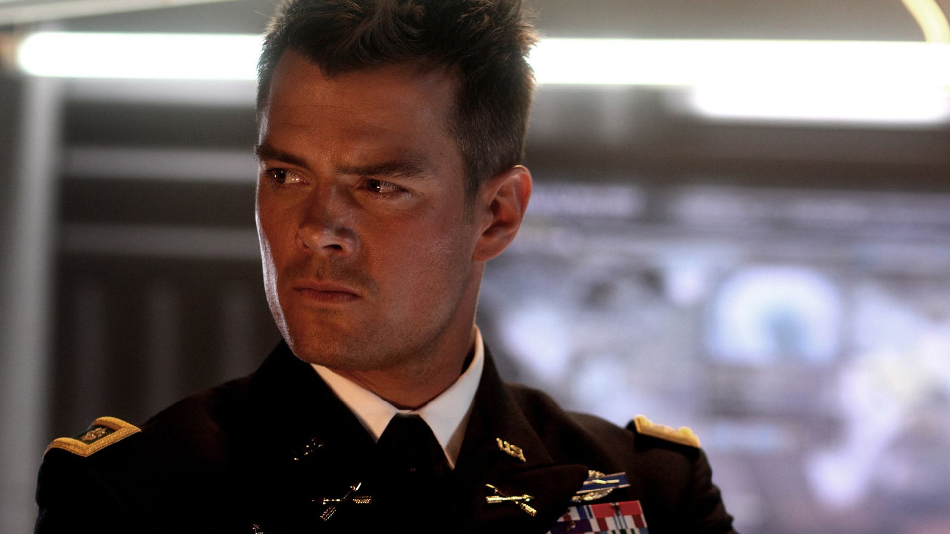 Josh Duhamel w filmie „Transformers: Dark of the Moon”