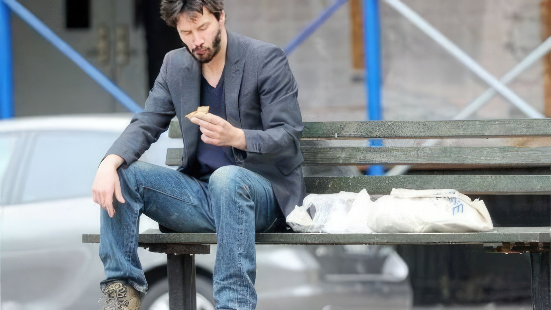 Zdjęcie, które zapoczątkowało mem 'Smutny Keanu'