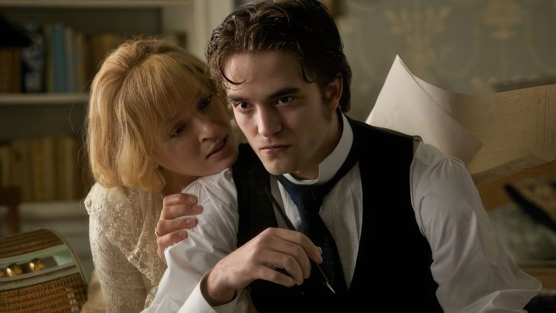 Robert Pattinson i Uma Thurman w filmie "Bel Ami"
