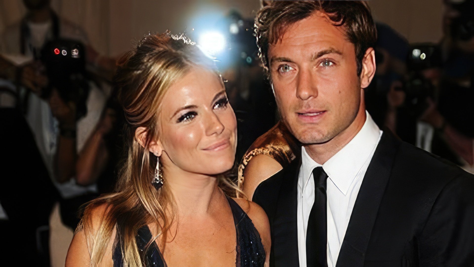 Na zdjęciu: Jude Law i Sienna Miller