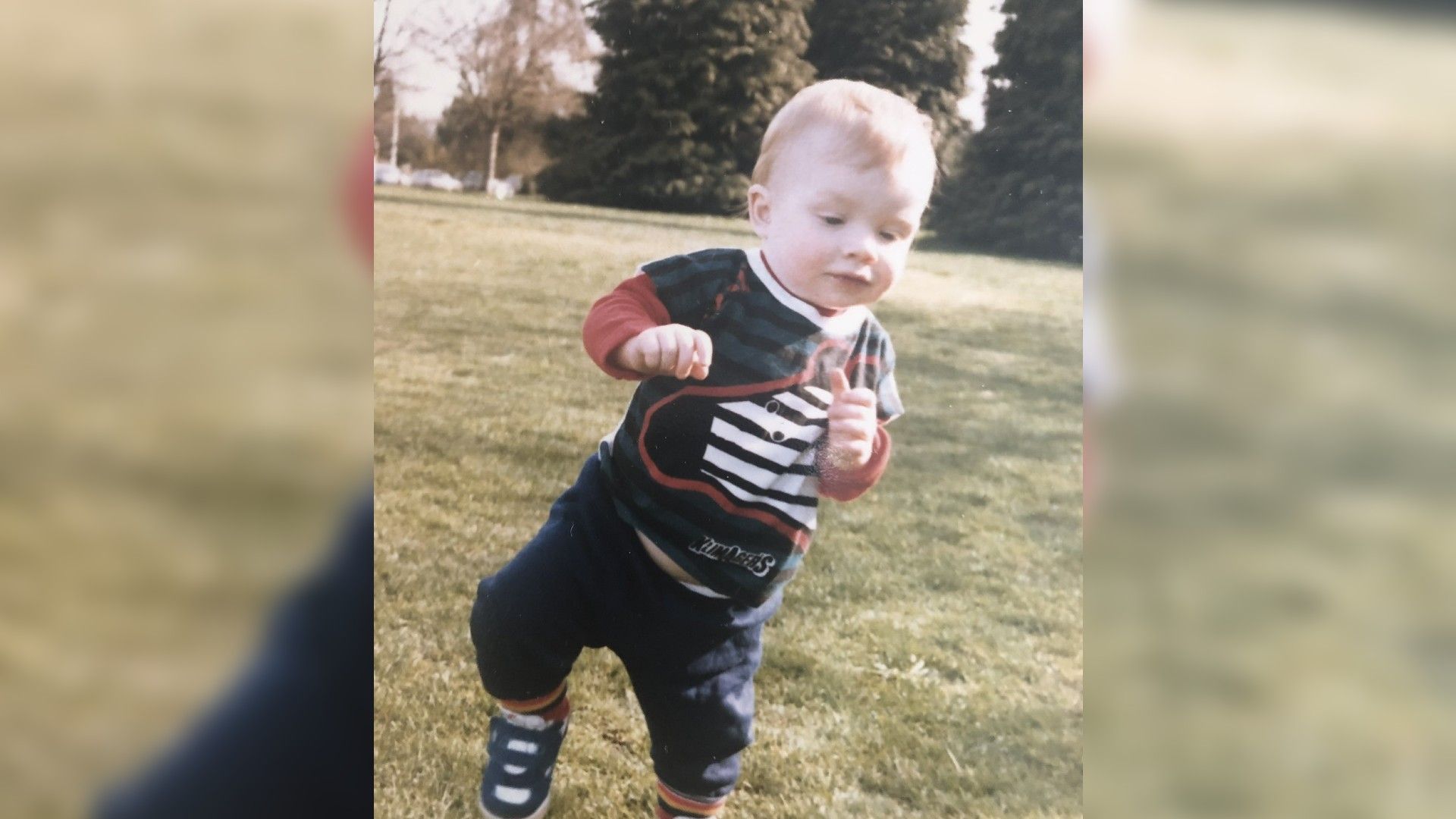 Noel Fisher jako dziecko