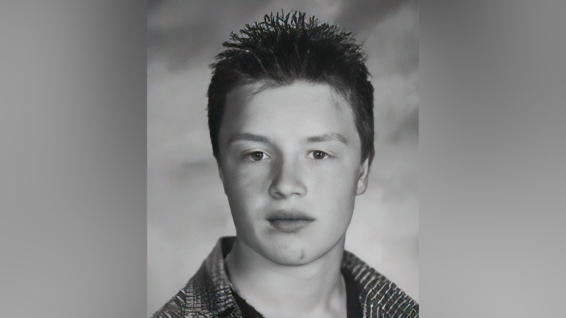 Noel Fisher w czasach szkolnych