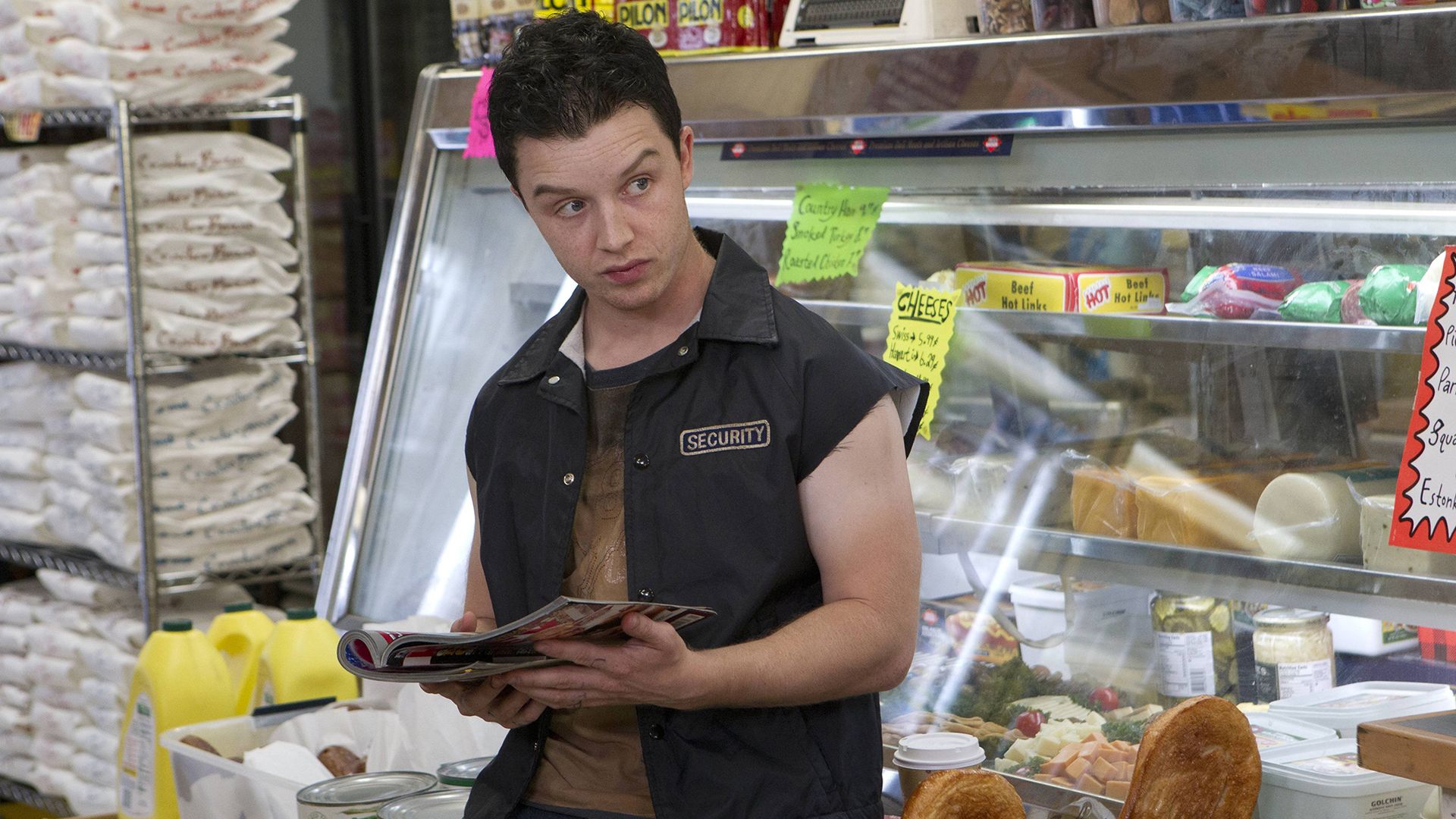 Noel Fisher jako Mickey Milkovich