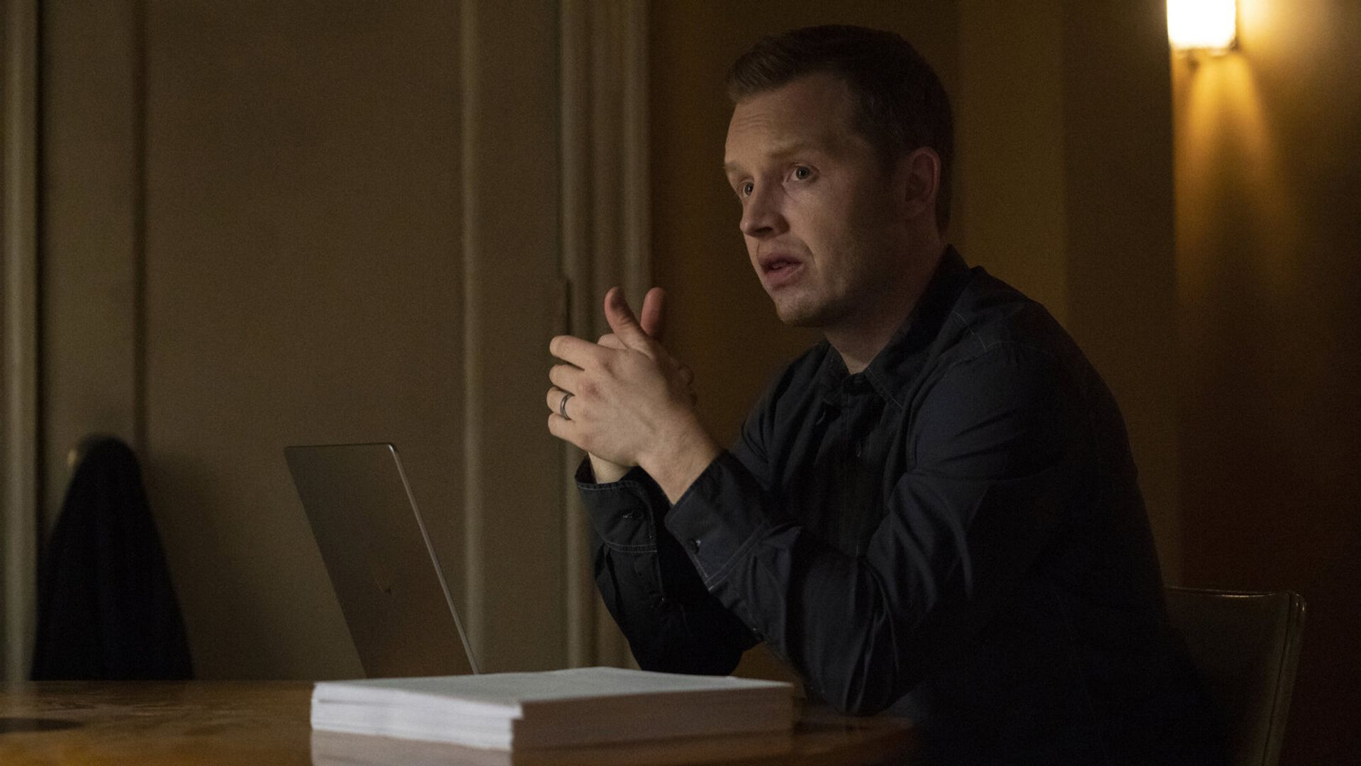 Noel Fisher w The Calling