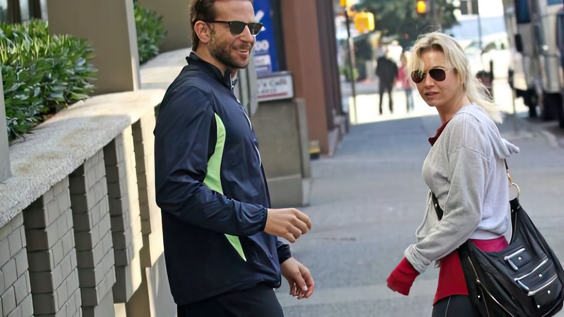 Renée Zellweger i Bradley Cooper pozostają bliskimi przyjaciółmi