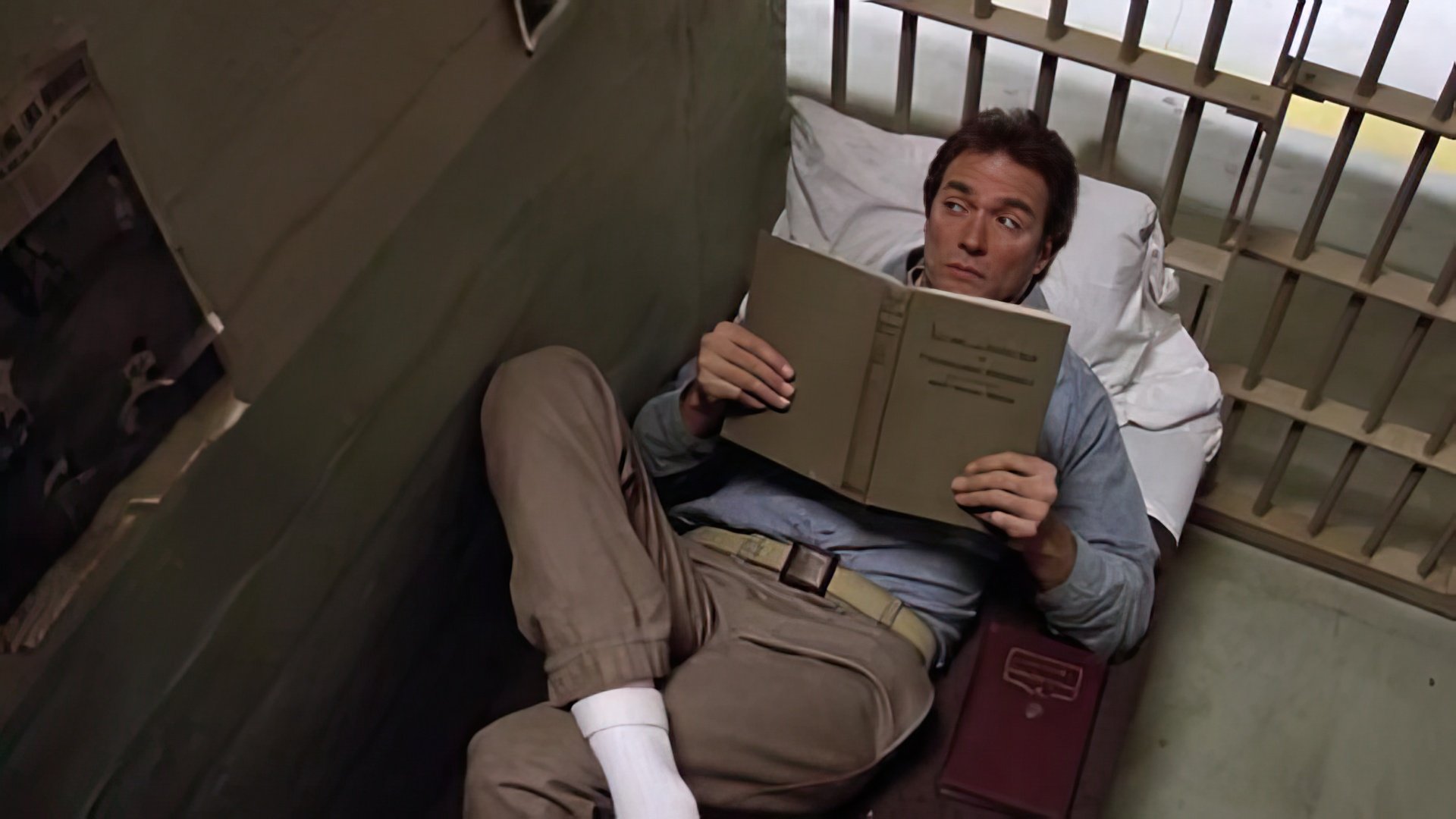 Clint Eastwood w Escape from Alcatraz