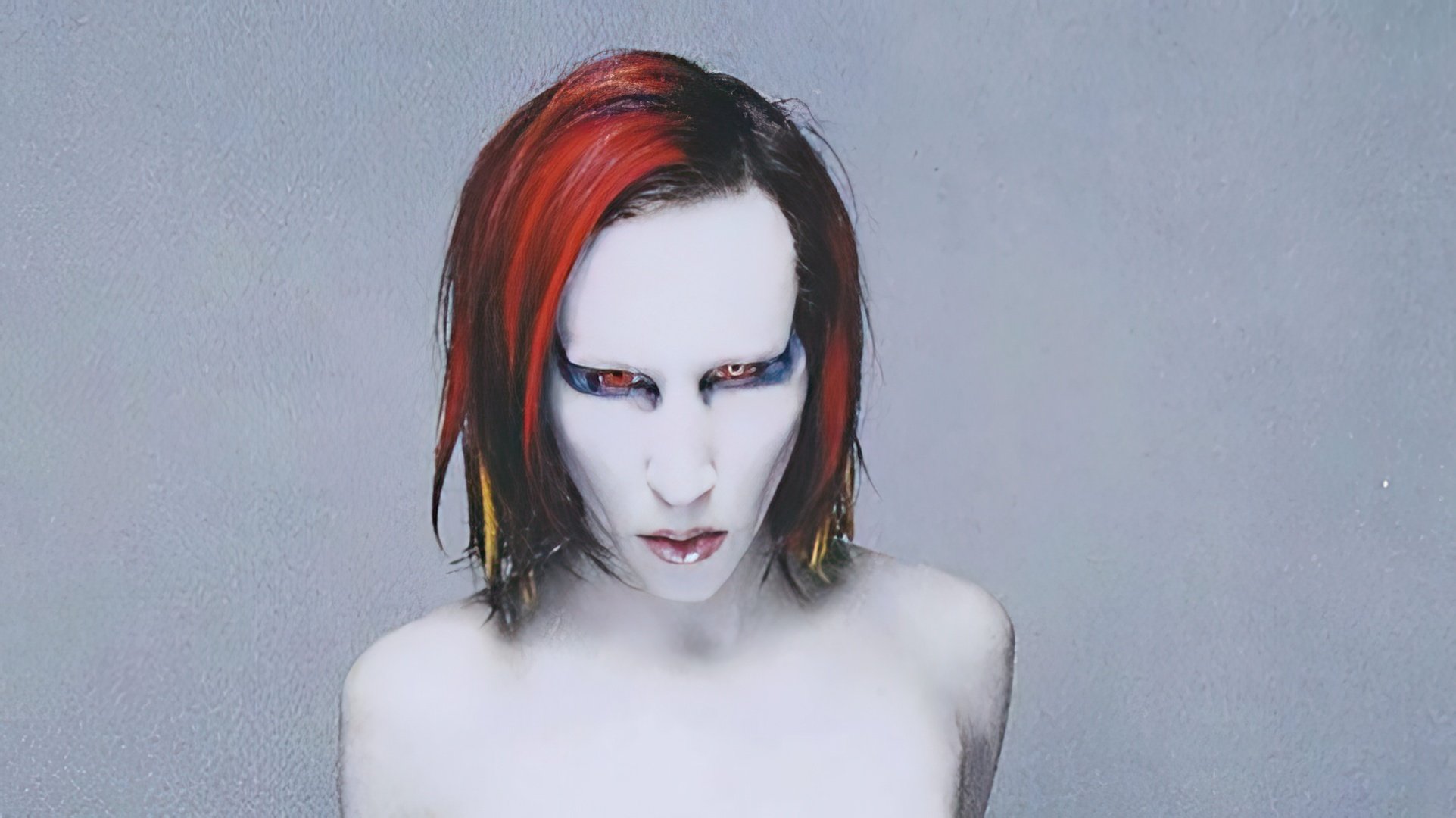 Era Mechanical Animals: Manson używa wizerunku androgyne