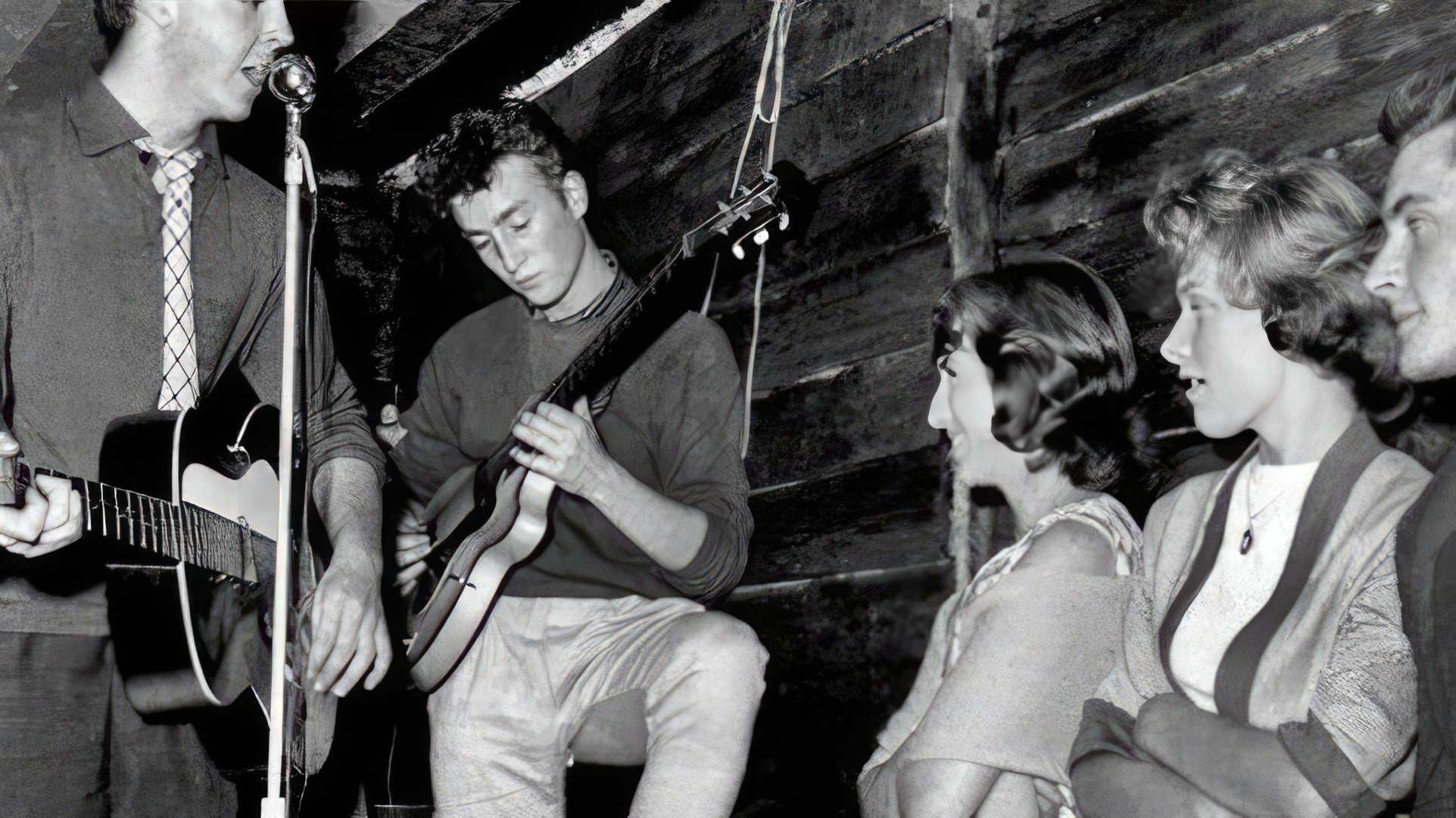 John Lennon i Paul McCartney w The Quarrymen