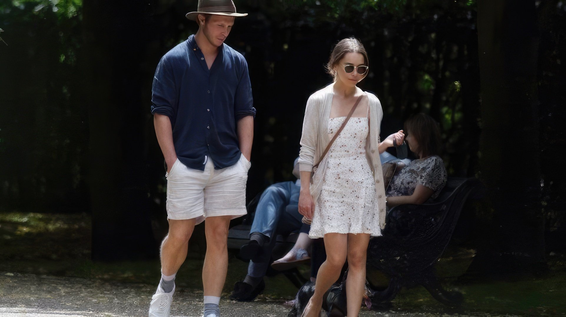 Emilia Clarke i Tom Turner