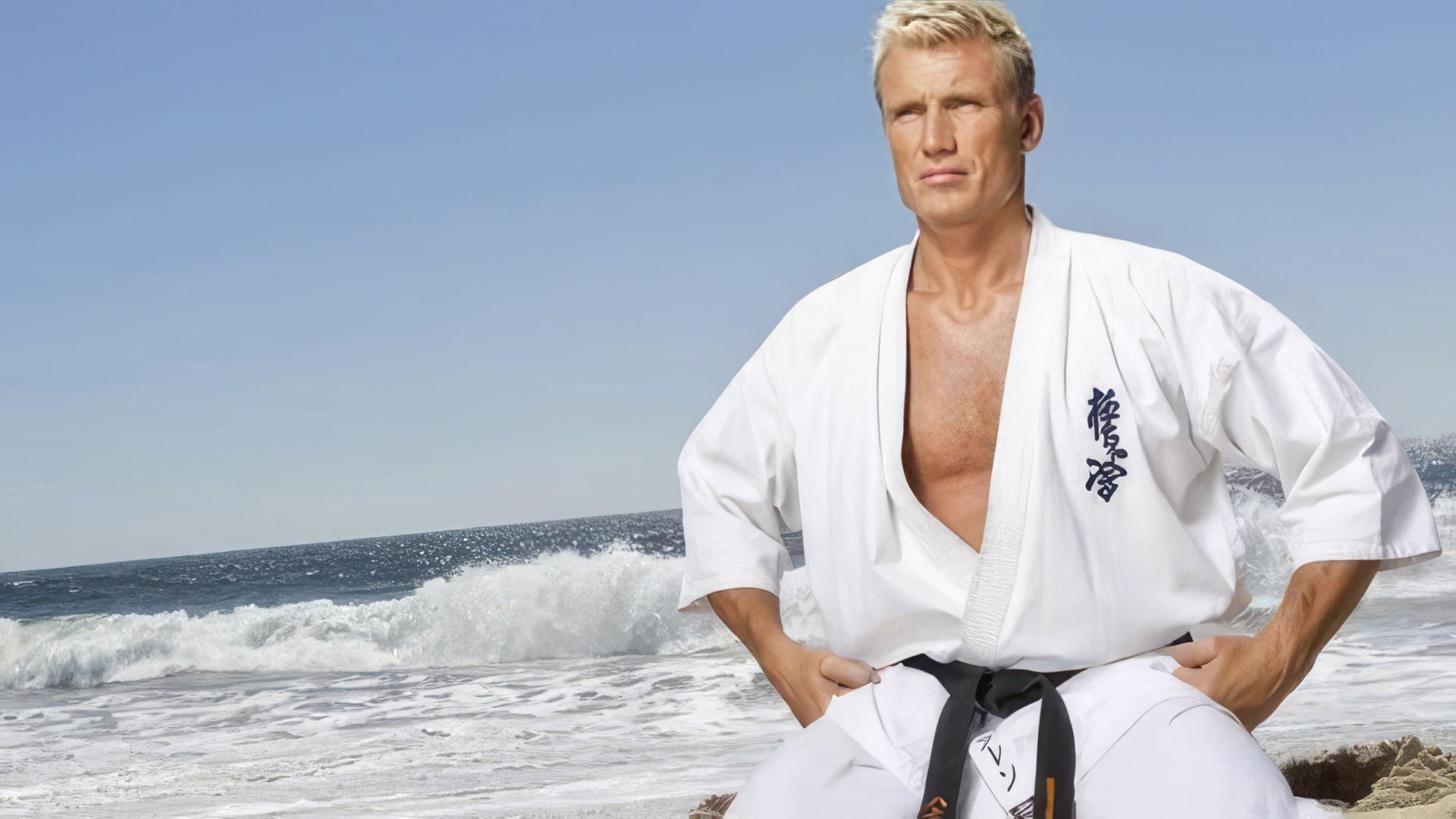 Dolph Lundgren trzyma czarny pas w karate