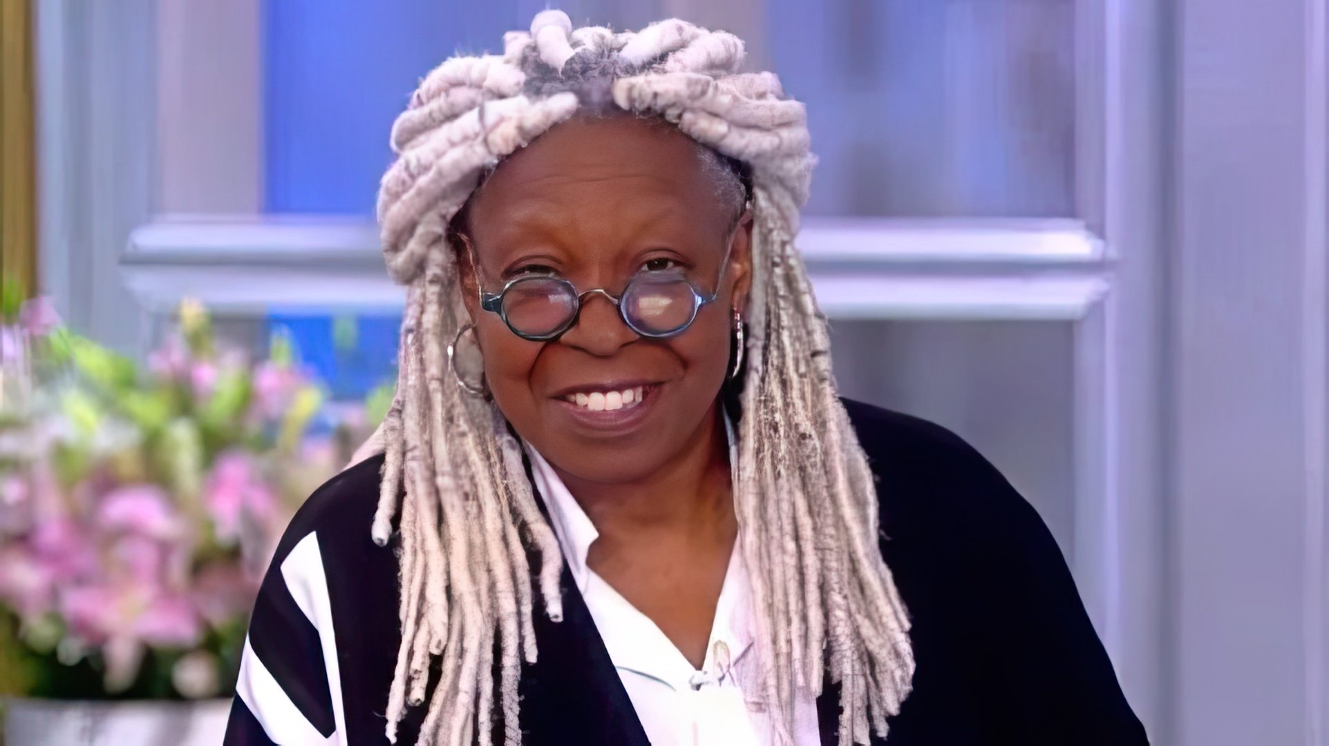 Whoopi Goldberg w The View