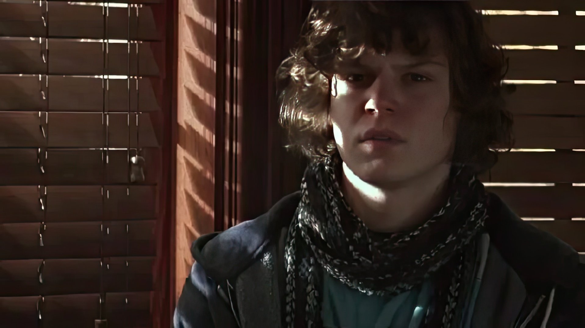 Evan Peters w 'House M.D.'