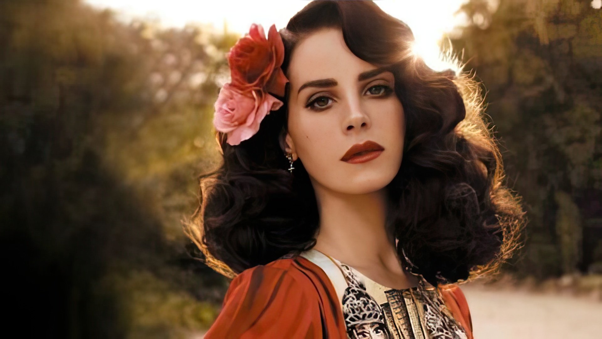 Charakterystyczna wokalistka Lana Del Rey