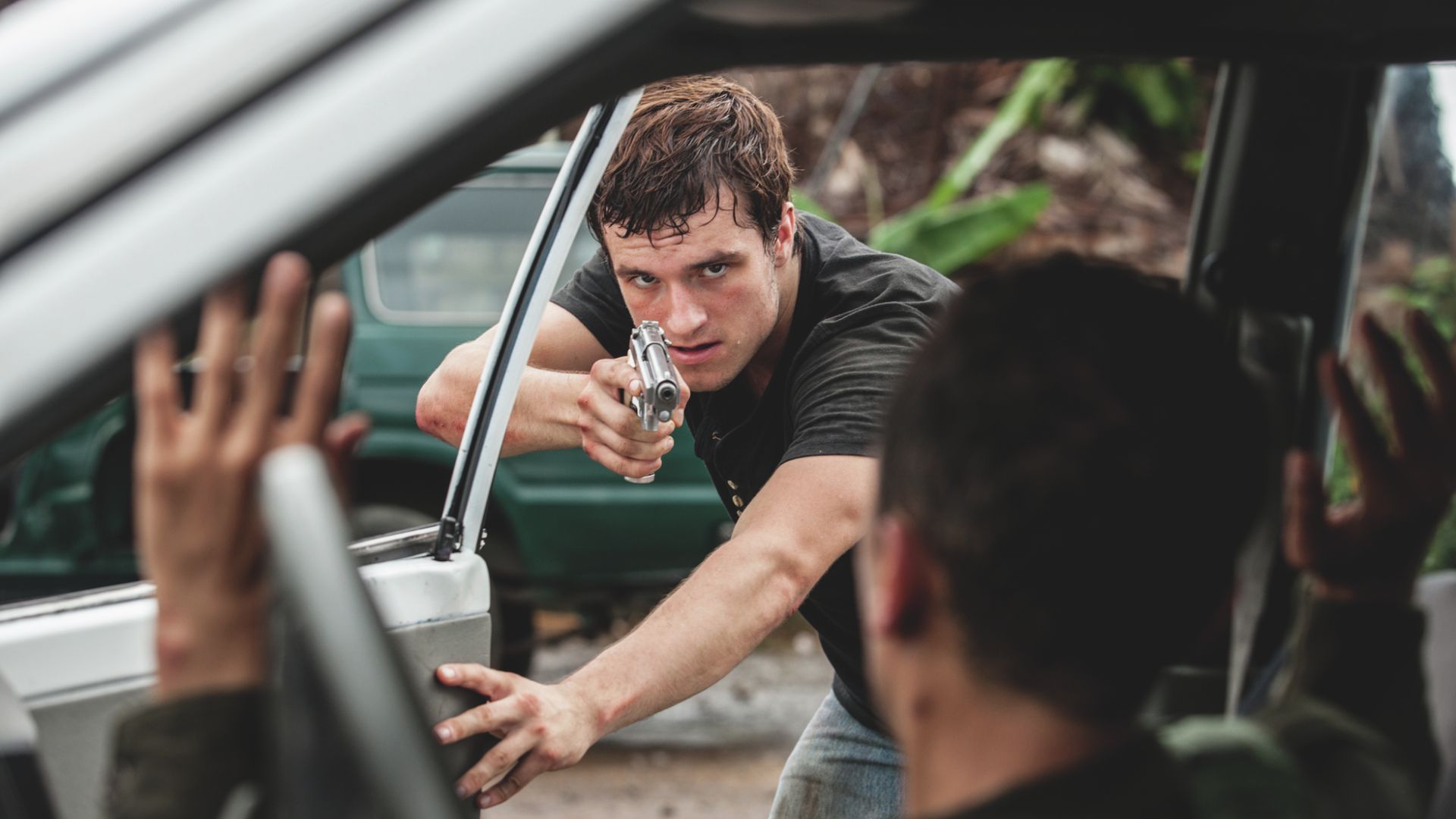 Josh Hutcherson w Escobar: Paradise Lost