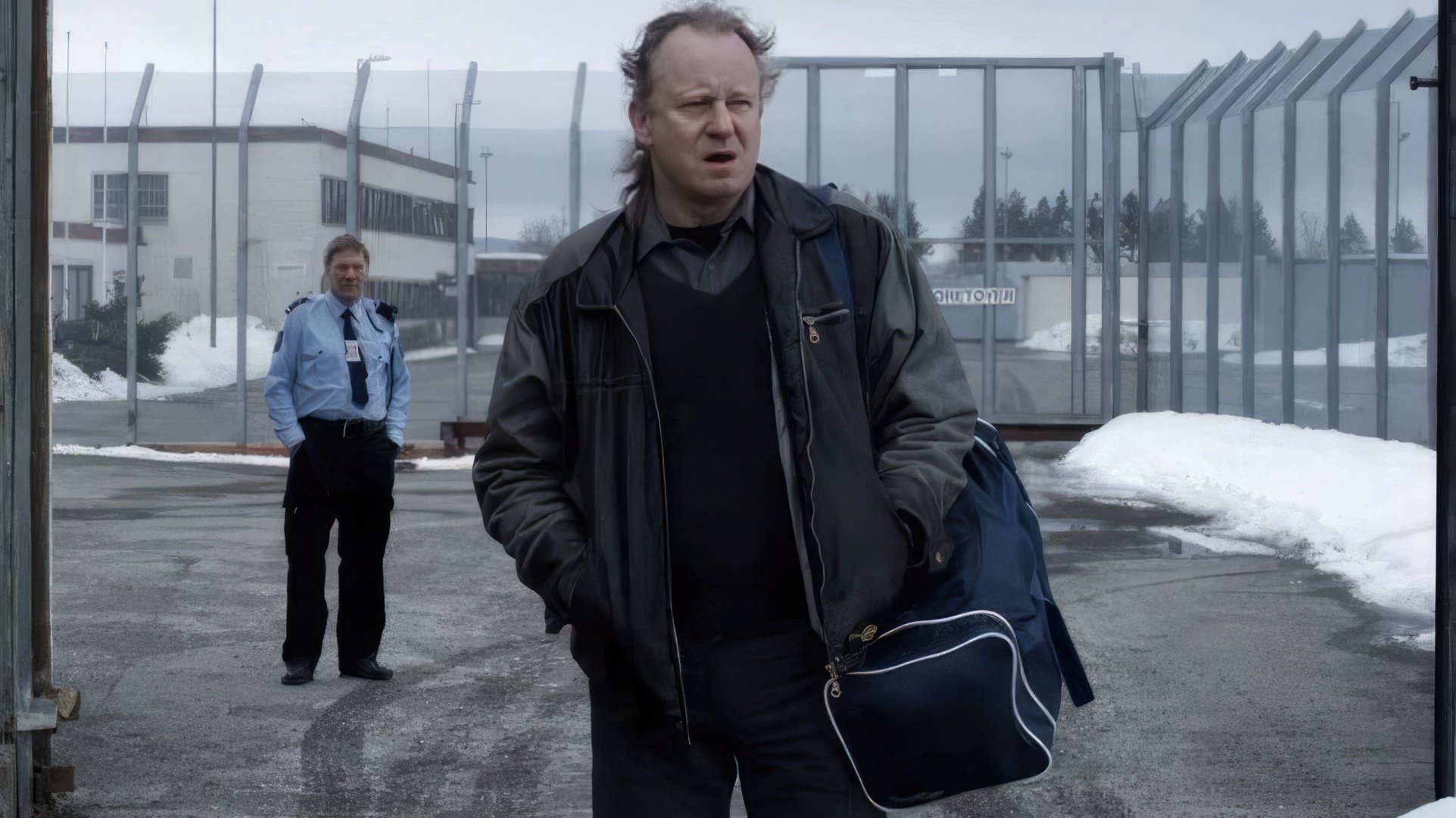 Stellan Skarsgård w filmie 'A Somewhat Gentle Man'