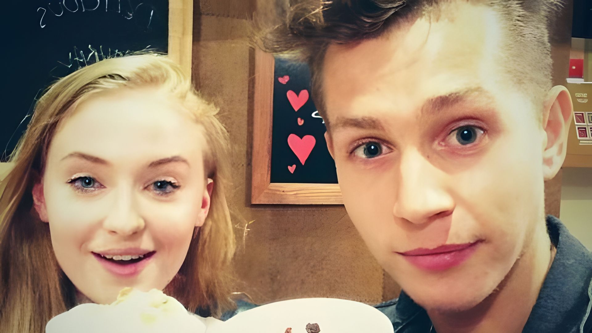 Sophie Turner i James McVey