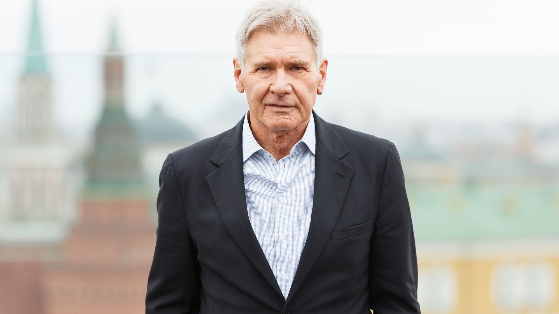 Harrison Ford według horoskopu jest Rakiem