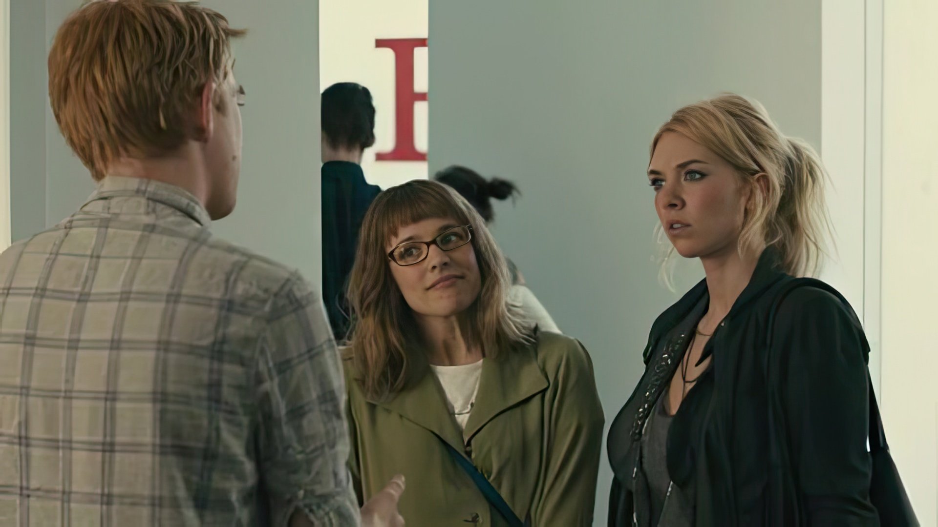 Vanessa Kirby w filmie About Time