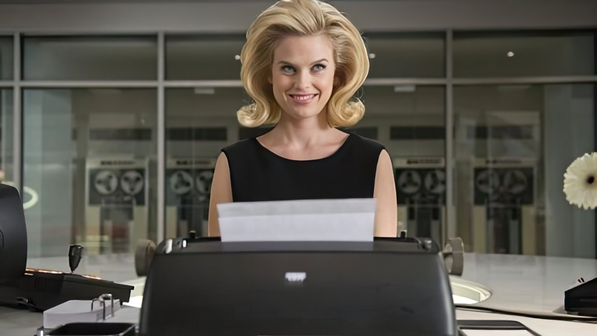 Alice Eve w filmie Men in Black 3