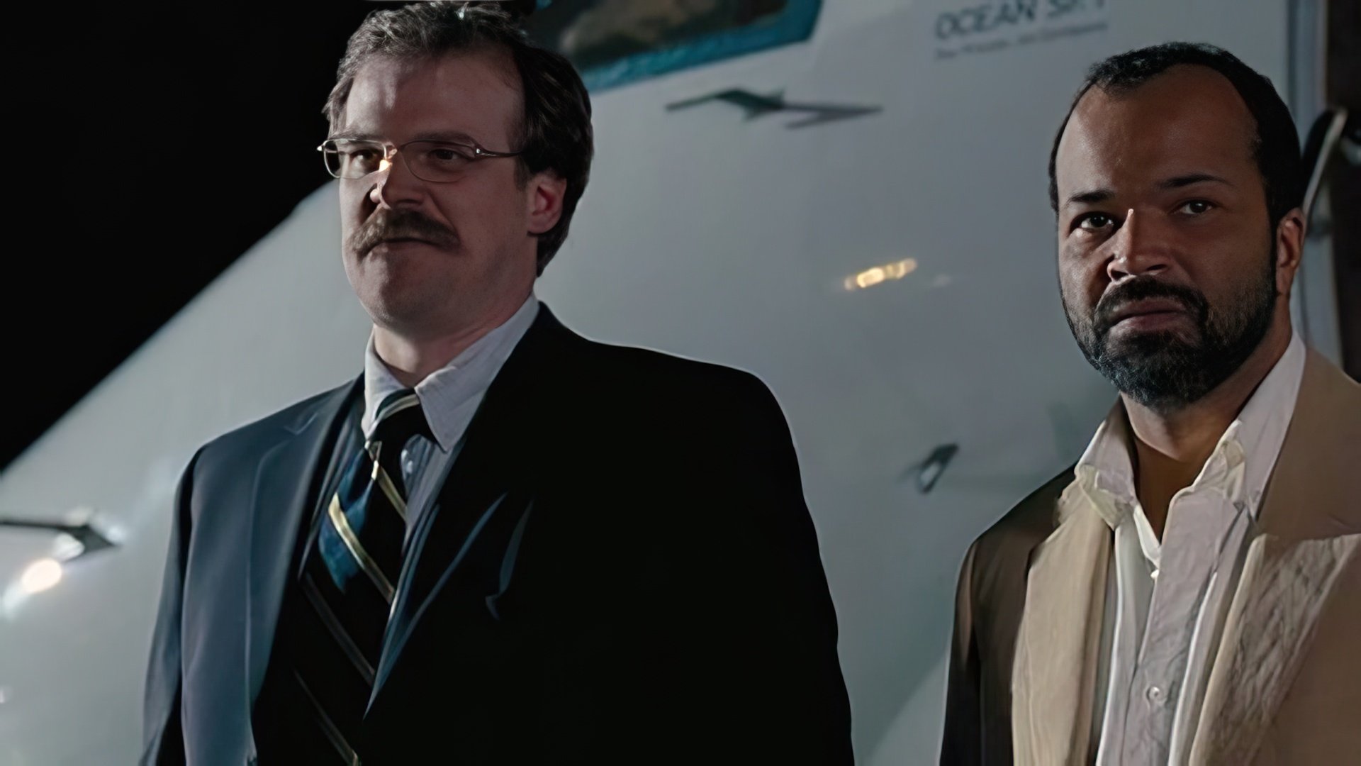 Wąsaty David Harbour w filmie 'Quantum of Solace'