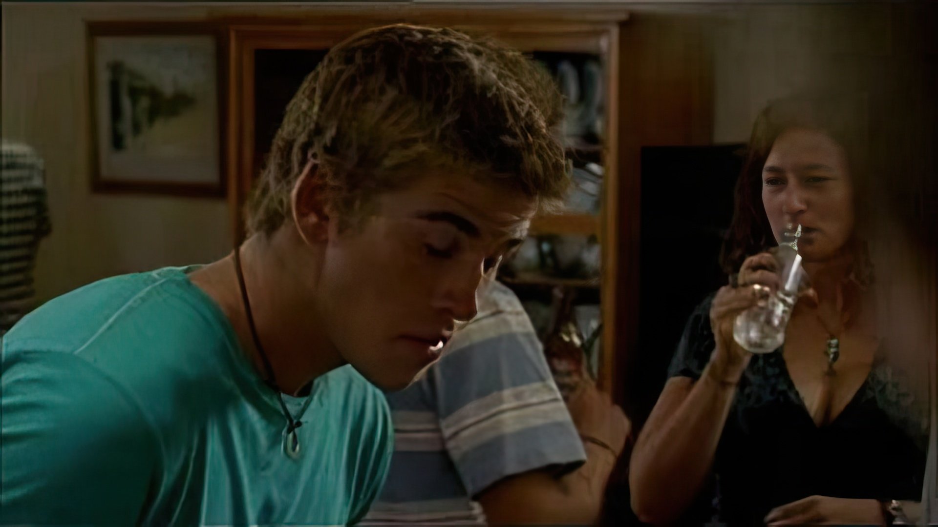 Liam Hemsworth w serialu "McLeod's Daughters"