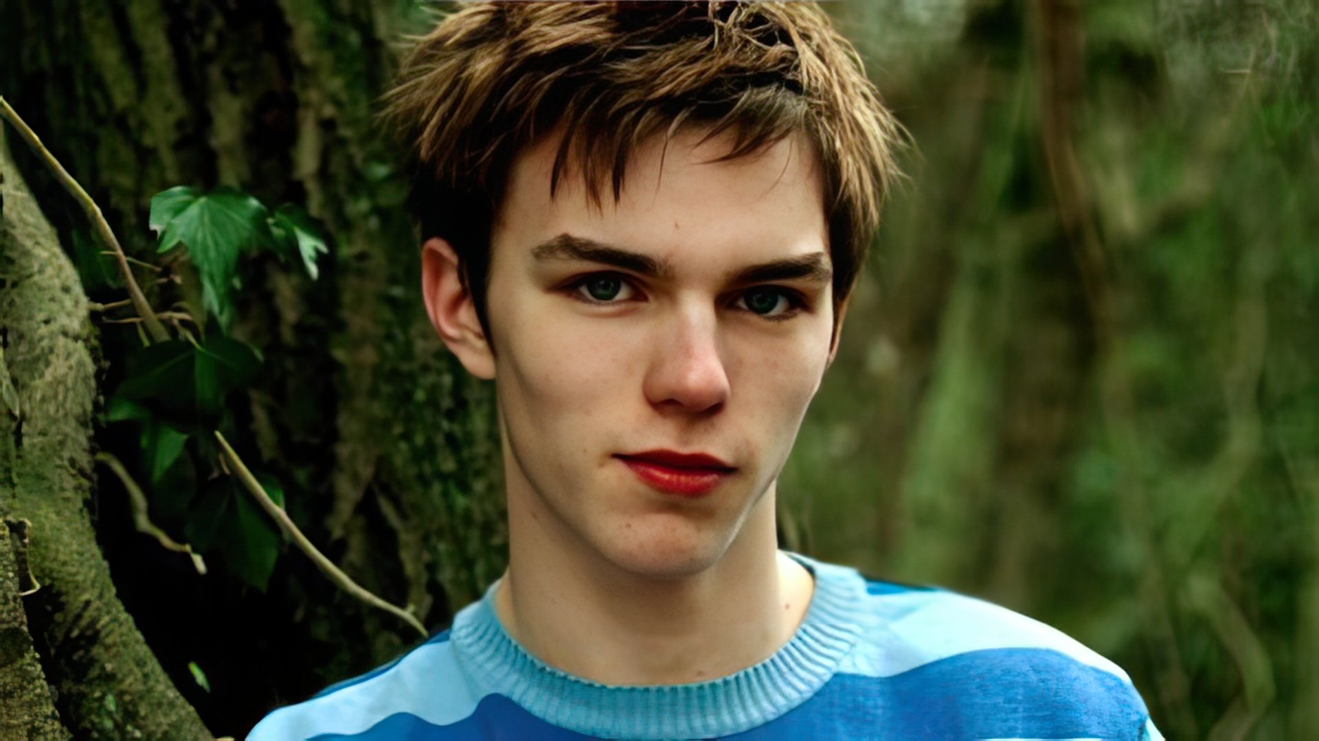 Nicholas Hoult gra w filmach od wczesnego dzieciństwa