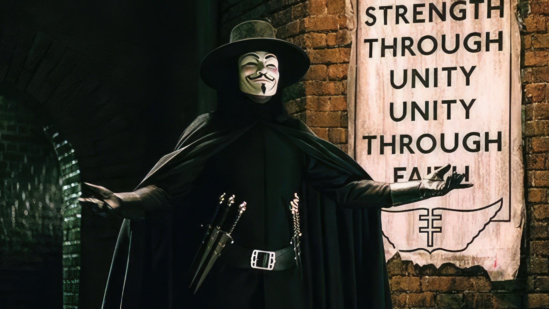 Hugo Weaving w filmie "V for Vendetta"