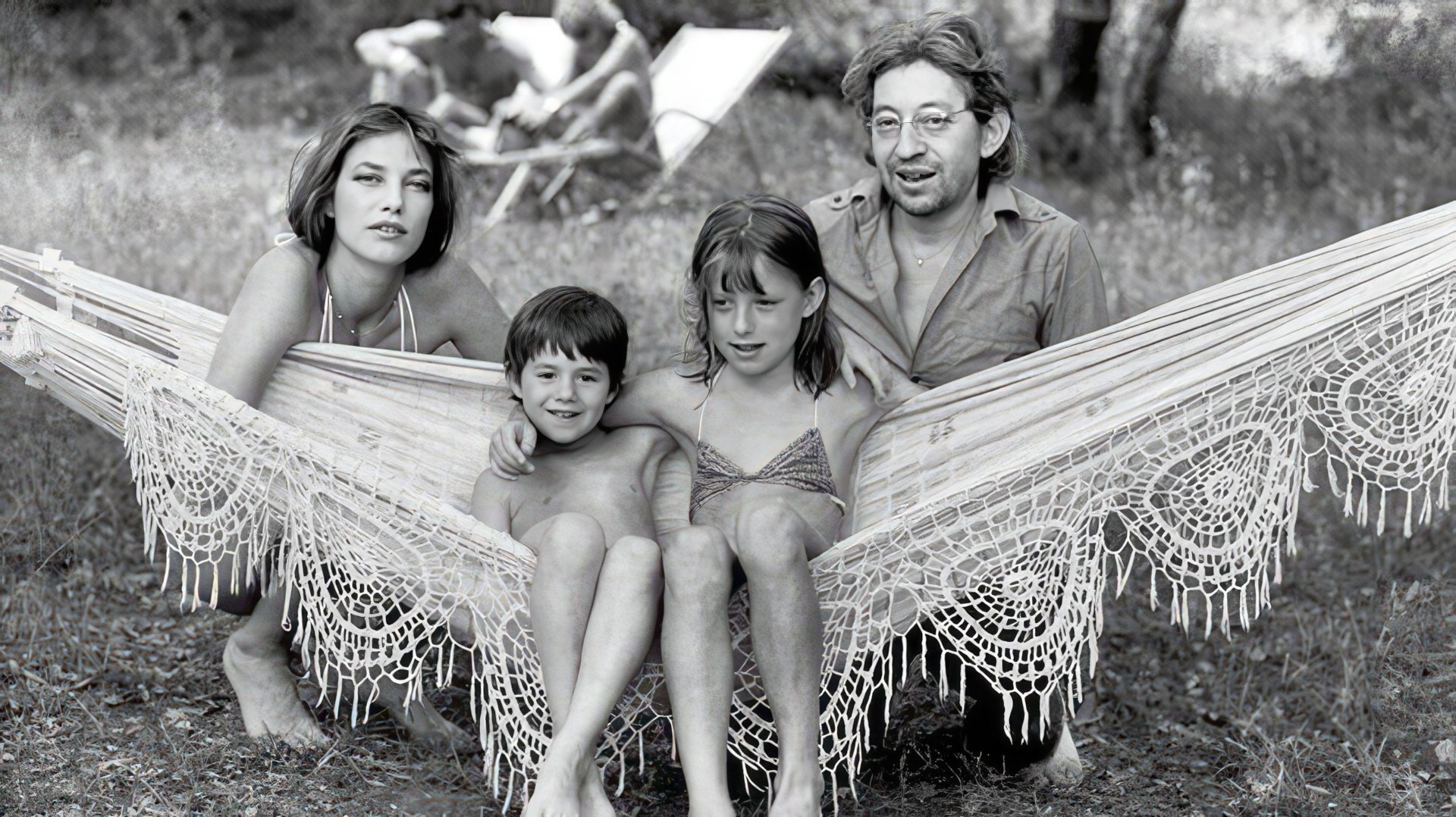 Jane Birkin i Serge Gainsbourg z ich dziećmi