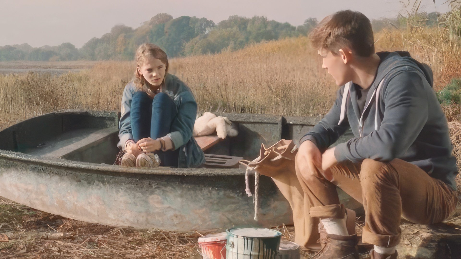 Freya Allan w "Captain Fierce"