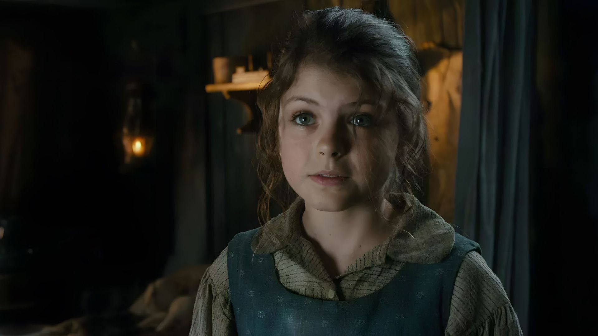 Thomasin McKenzie jako Astrid ('Hobbit')