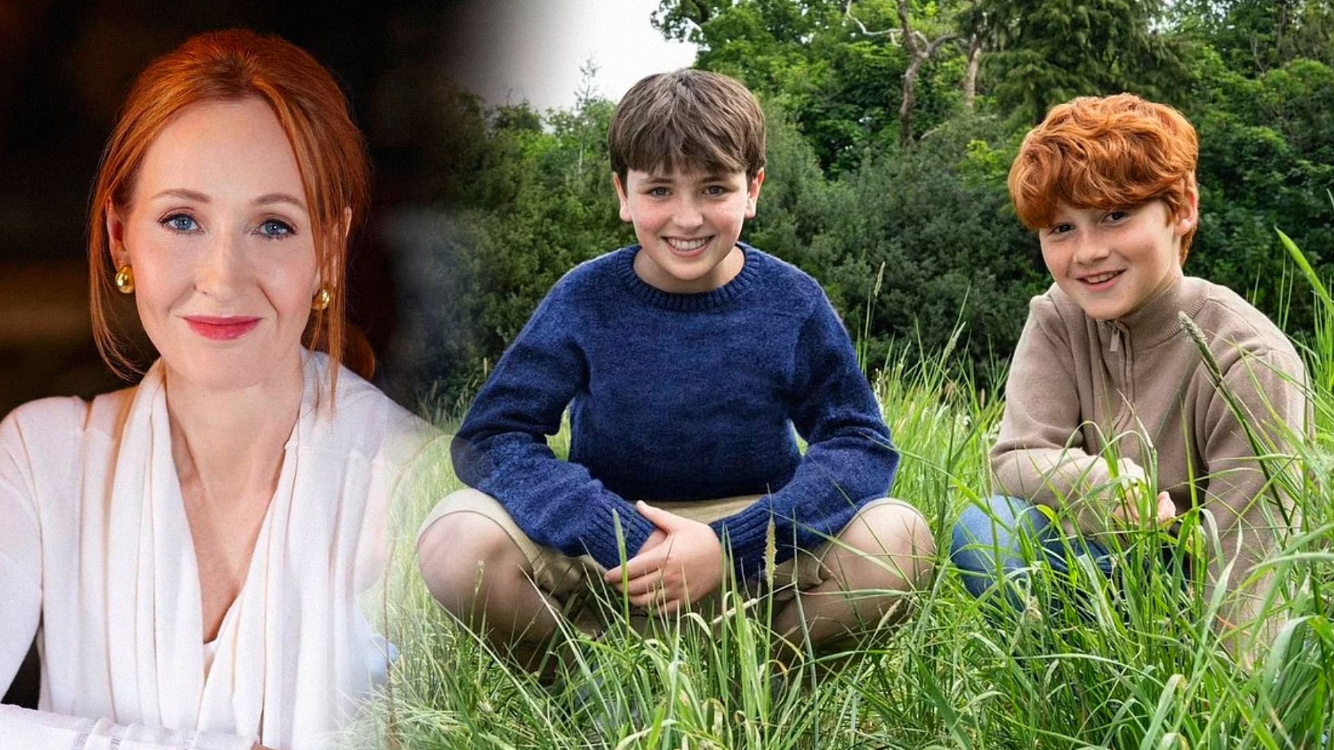 Pisarka J.K. Rowling w białej bluzce uśmiecha się, aktorzy Dominic McLaughlin i Alastair Stout siedzą na trawie