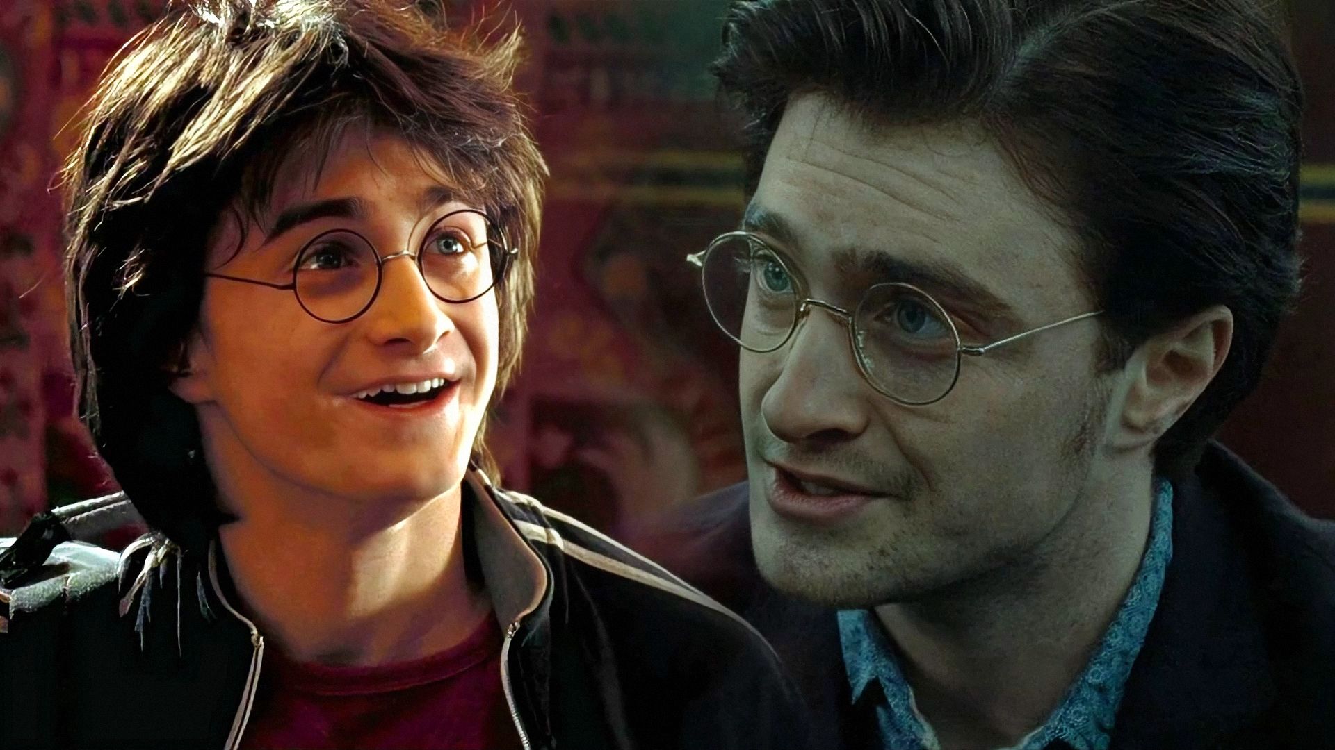 Aktor Daniel Radcliffe w czarnej kurtce i okularach się uśmiecha