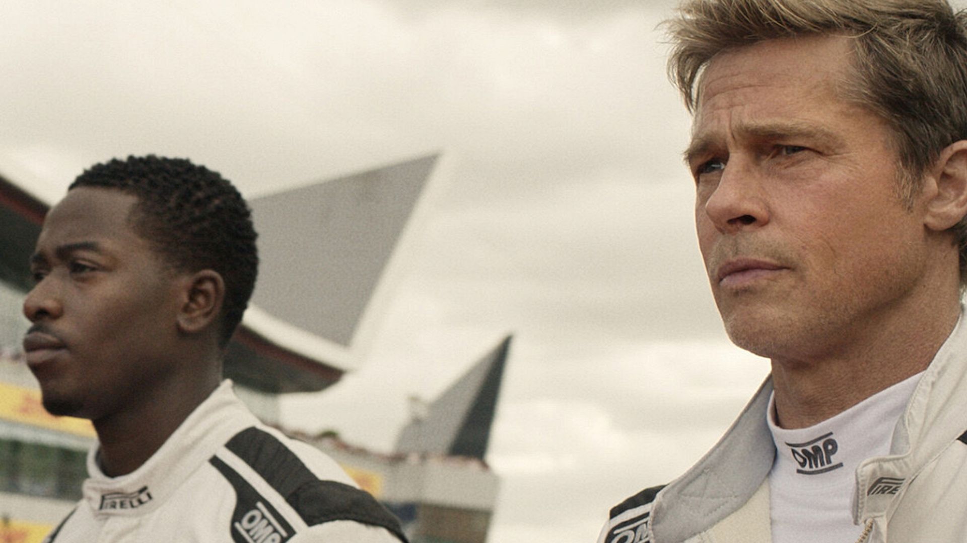 Damson Idris i Brad Pitt w filmie "F1"