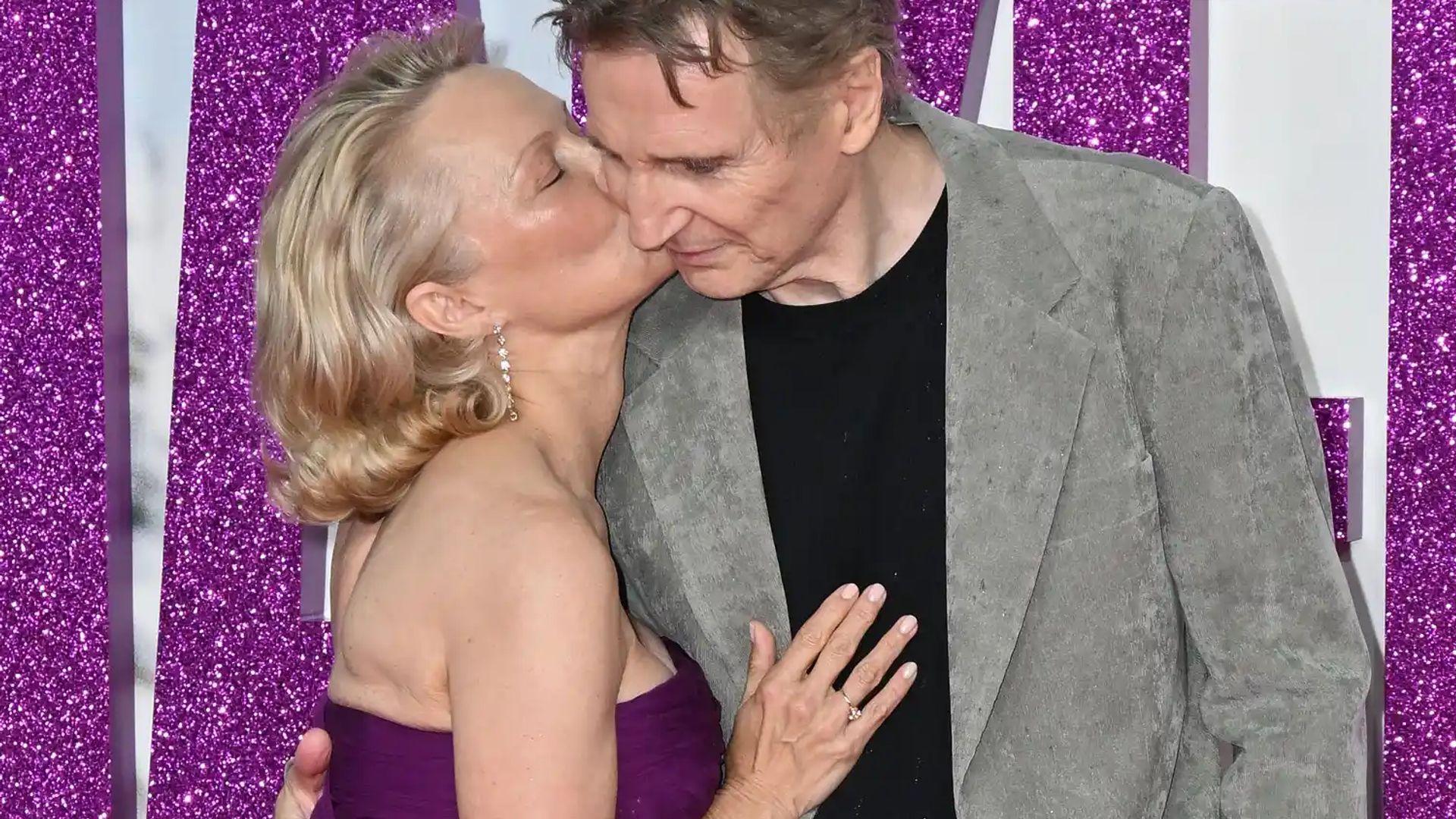 Pamela Anderson i Liam Neeson czule zachowują się na czerwonym dywanie The Naked Gun