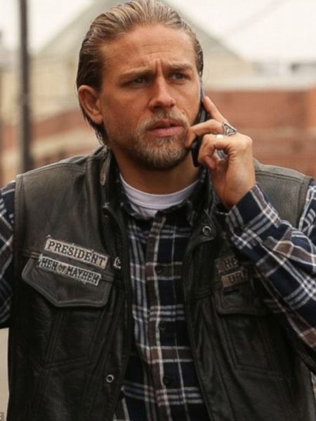 Charlie Hunnam zdjęcie 3