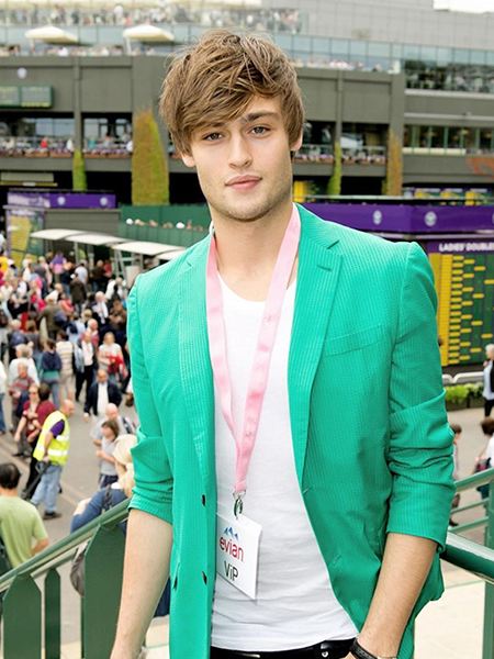 Douglas Booth zdjęcie 2