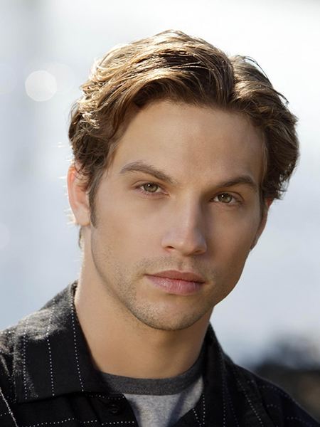 Logan Marshall-Green zdjęcie 1