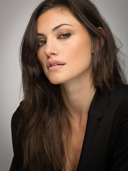 Phoebe Tonkin zdjęcie 2